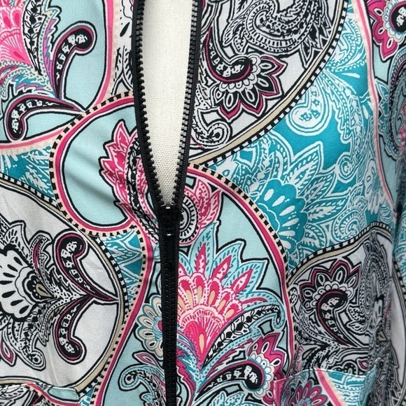 Chico’s UPF Neema Paisley Jacket Size 8/10 (M) - Picture 10 of 15